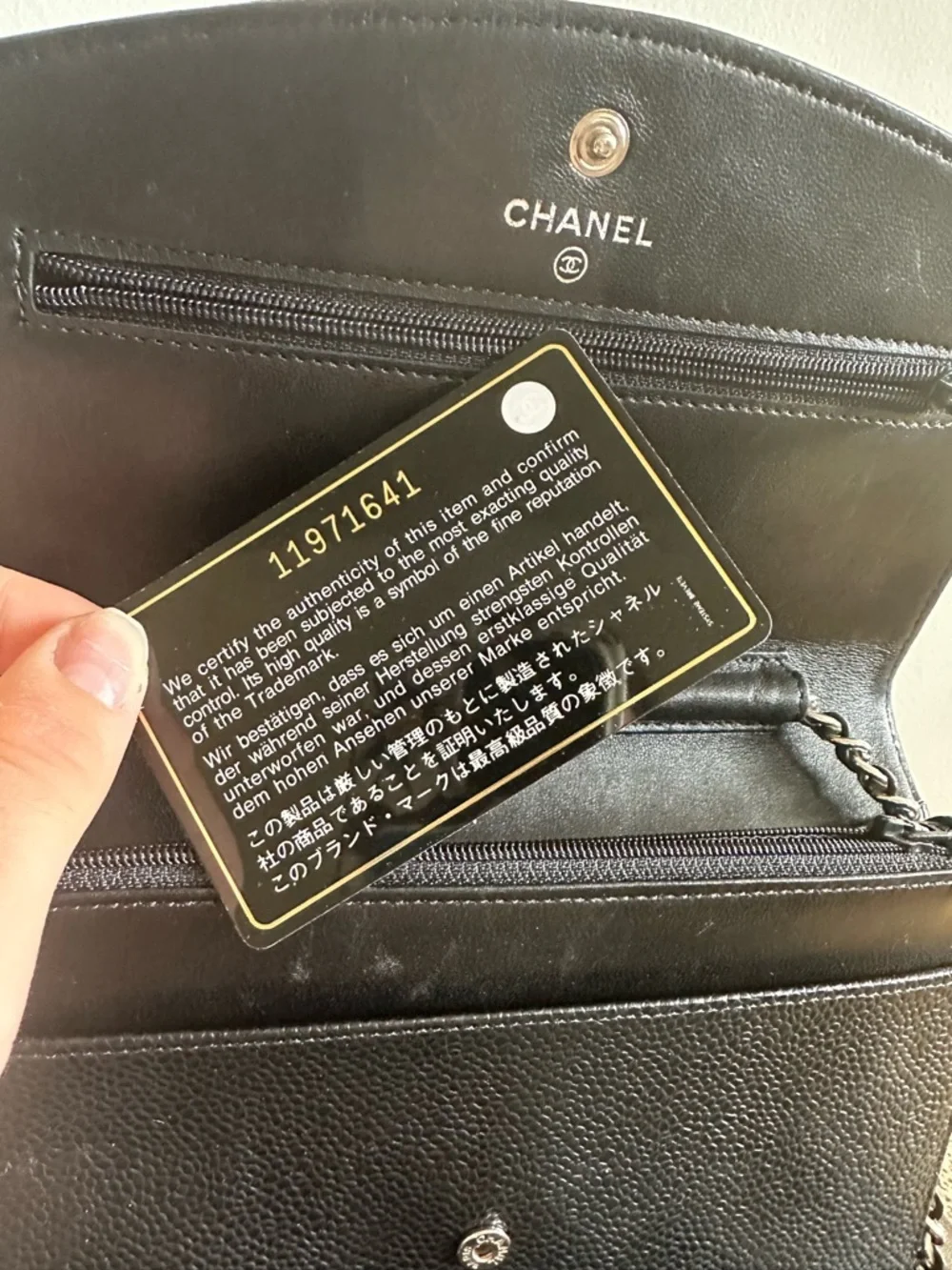 CHANEL Caviar Leather Crossbody Wallet with Silver Chain
